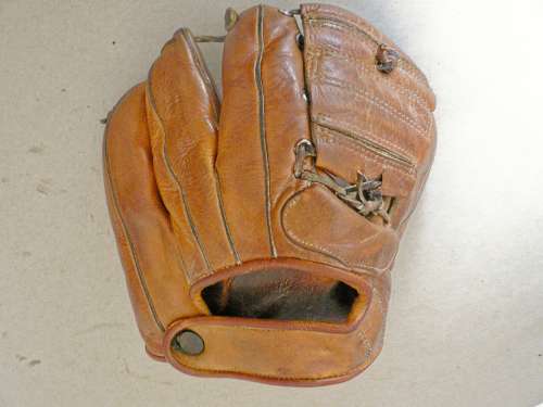 Warren Spahn MacGregor Back